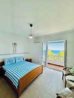 Budva Felix Suits