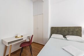 Victoria Wood Suite