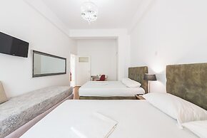 Victoria Wood Suite