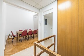Victoria Wood Suite
