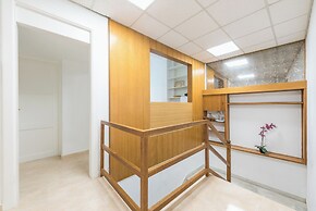 Victoria Wood Suite