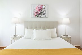 Victoria Wood Suite