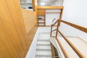 Victoria Wood Suite