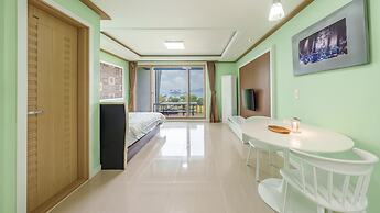 Yeosu Falling in Blue Ocean View Pension