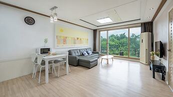 Yeosu Falling in Blue Ocean View Pension