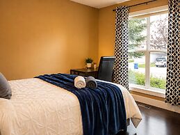 Tuscan Ridge Guesthouse Calgary West