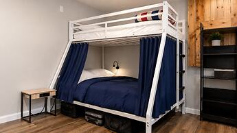 Tuscan Ridge Guesthouse Calgary West