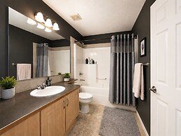 Tuscan Ridge Guesthouse Calgary West