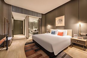 Lujiang Mega Hotel