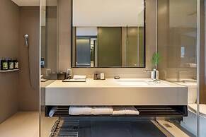Lujiang Mega Hotel