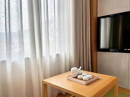 Lujiang Mega Hotel