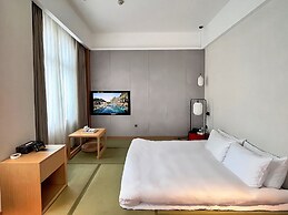Lujiang Mega Hotel