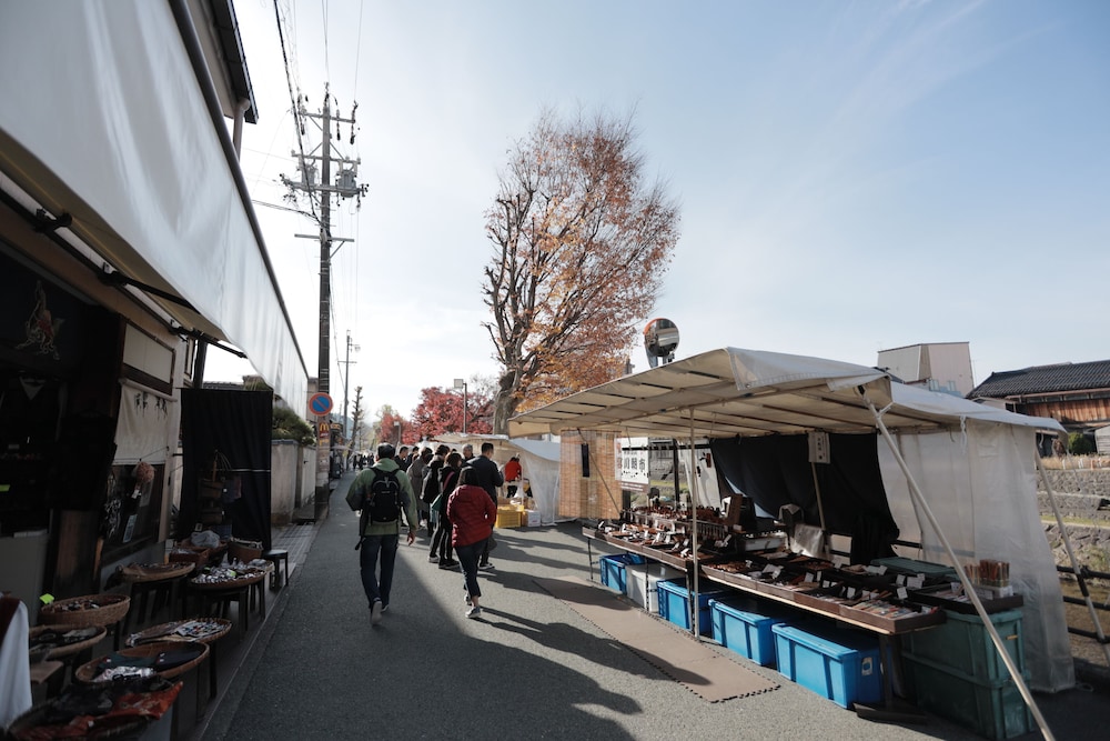 Takayama stay Kakitsubata