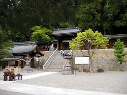 Takayama stay Kakitsubata