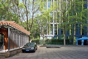 Shanghai T Plus Hotel Residence