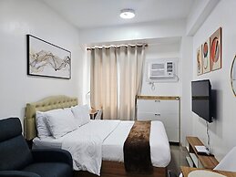 Acellyne's Suites at Green 2 Residences