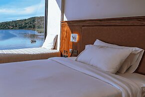 Divine Resort & Spa