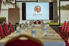Divine Resort & Spa