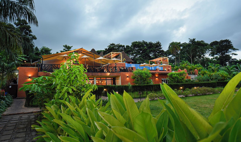 Divine Resort & Spa