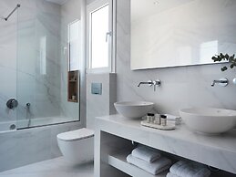 AVA Hotel & Residences Athens Riviera