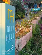 Mia Hill Suites