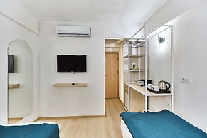 Mia Hill Suites