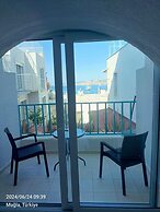 Mia Hill Suites