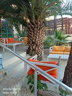 Mia Hill Suites