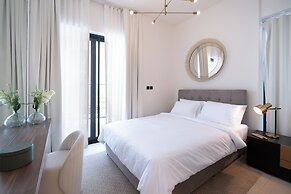 Aesthetic 2BR Luxury Living in B. Bay
