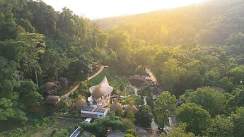 T-Story Maekampong