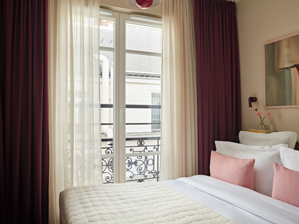 Numa Paris Champs-Élysées