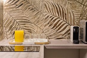 Acropolis Muses - Downtown Luxury Apartments