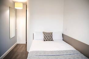 For Students Only - McDonald Road in Edinburgh - Campus Accommodation