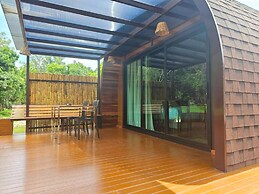 Pang fan Rock & River Resort