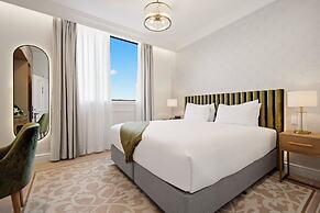 The Clements Hotel