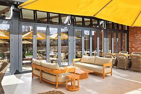 The Clements Hotel
