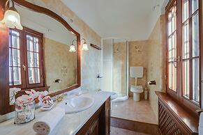 Villa Oasi With Private Pool