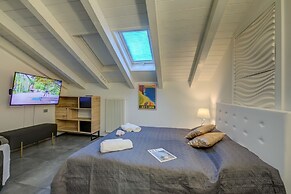 Loft Jacuzzi in Riva del Garda