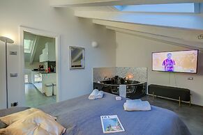 Loft Jacuzzi in Riva del Garda