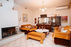 Sylvi Maisonette Volos