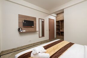 The Gleam Hotel