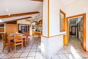 Casa Raffaela with Terrace by Wonderful Italy
