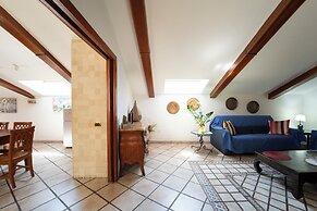 Casa Raffaela with Terrace by Wonderful Italy