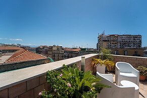 Casa Raffaela with Terrace by Wonderful Italy