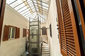 Casa Raffaela with Terrace by Wonderful Italy