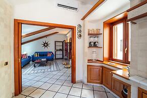 Casa Raffaela with Terrace by Wonderful Italy