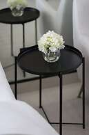 Cozy studio at Westwood By IMTIAZ