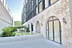 Hacienda Tuk by The Spot Rentals