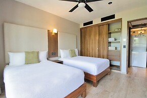 Hacienda Tuk by The Spot Rentals