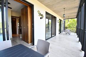 Hacienda Tuk by The Spot Rentals